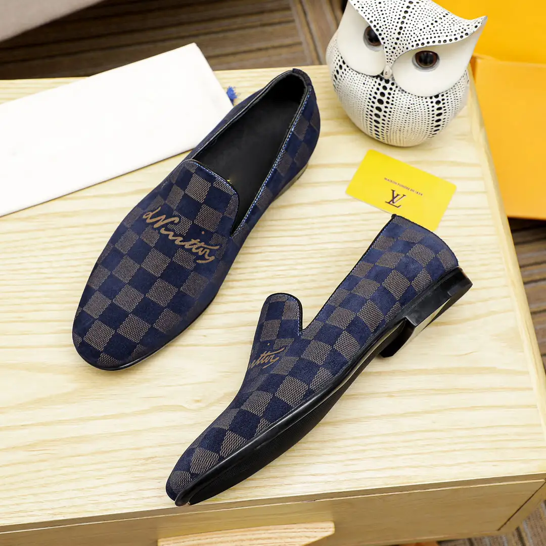 Fashionable classic leather shoes