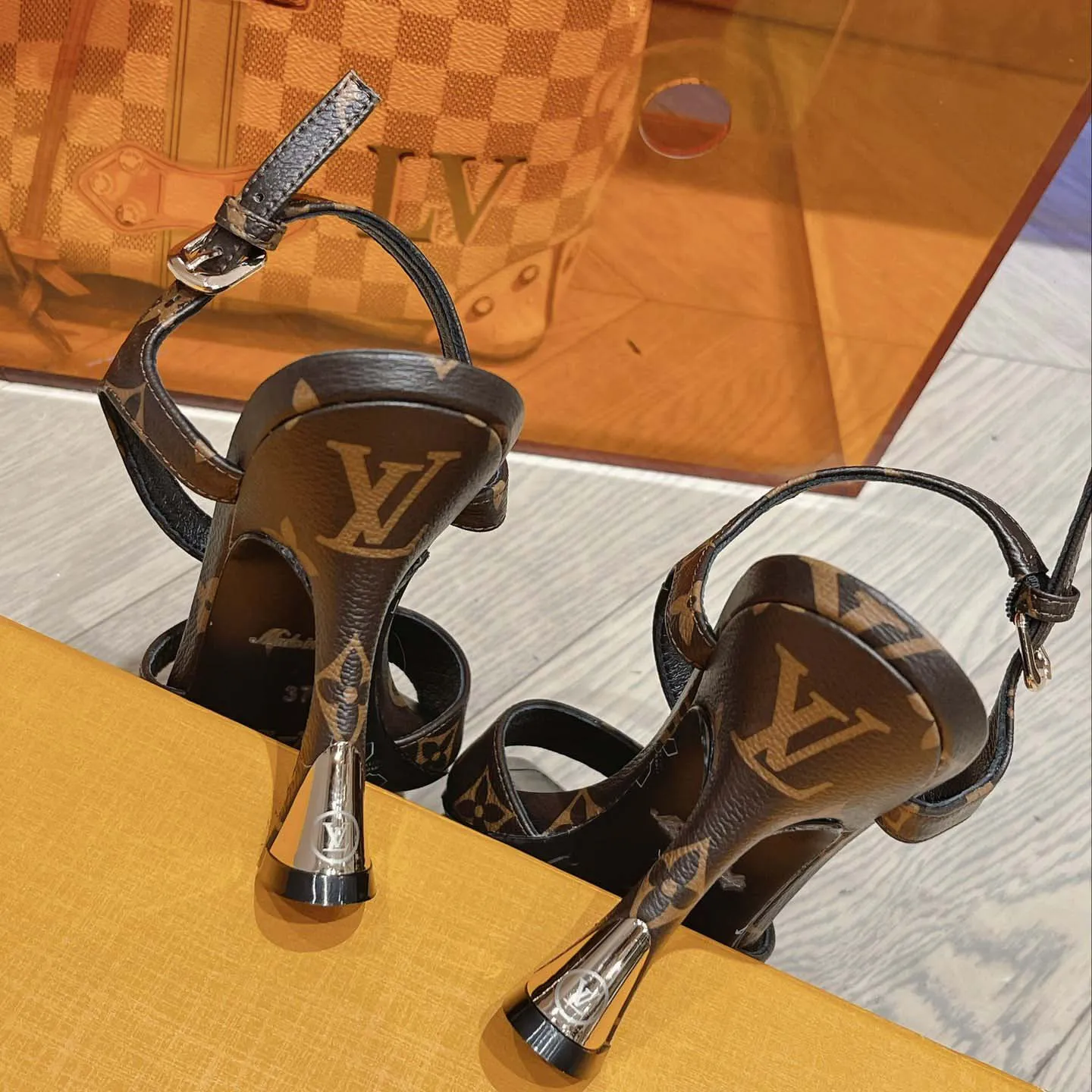 New Fashion Ladies Loafers