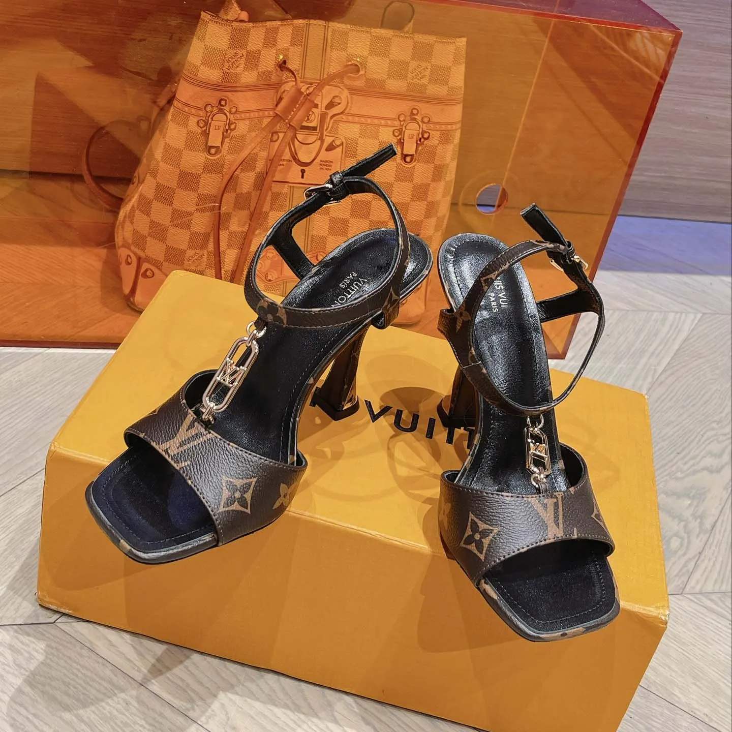 New Fashion Ladies Loafers