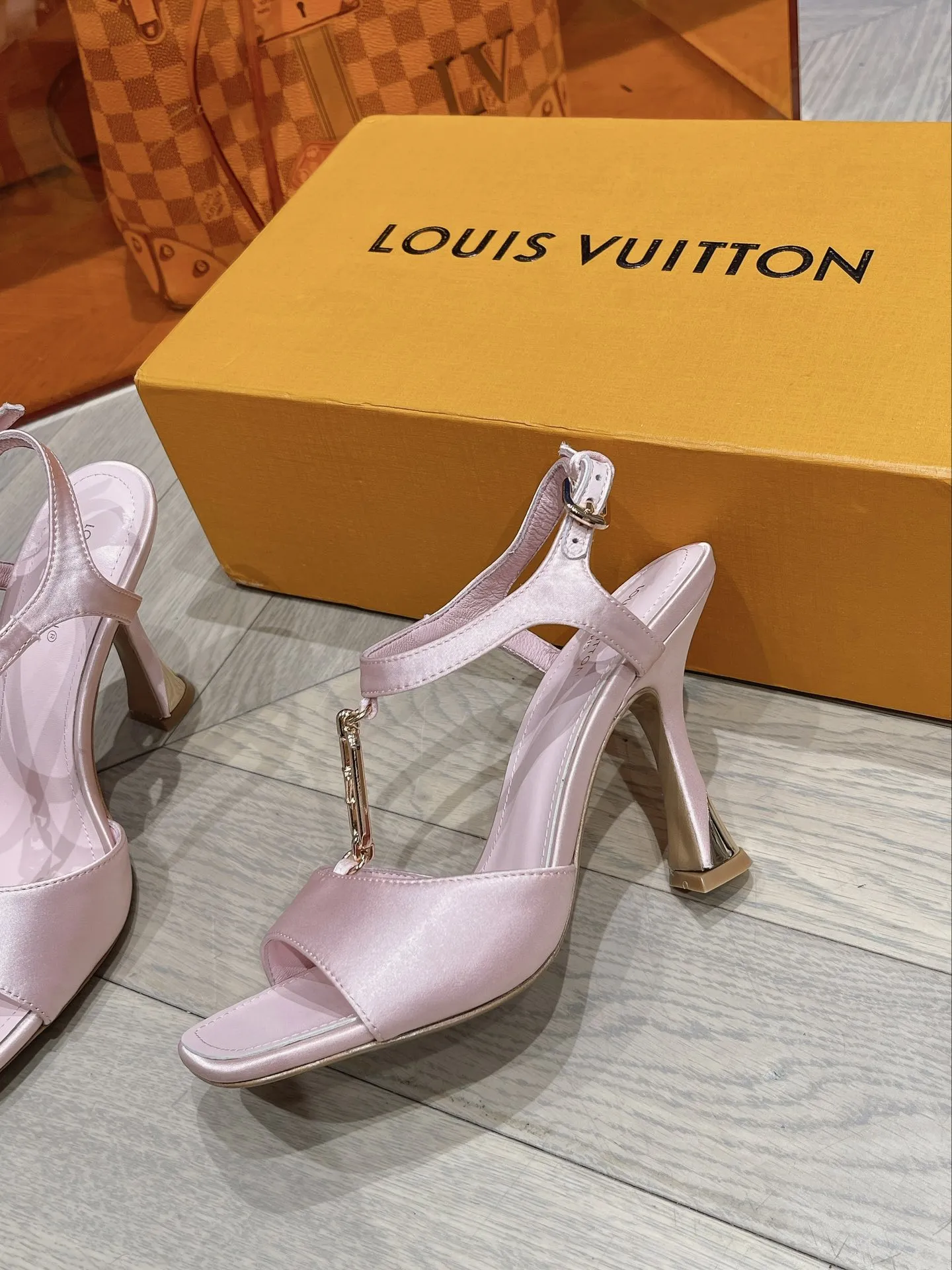 New Fashion Ladies Loafers