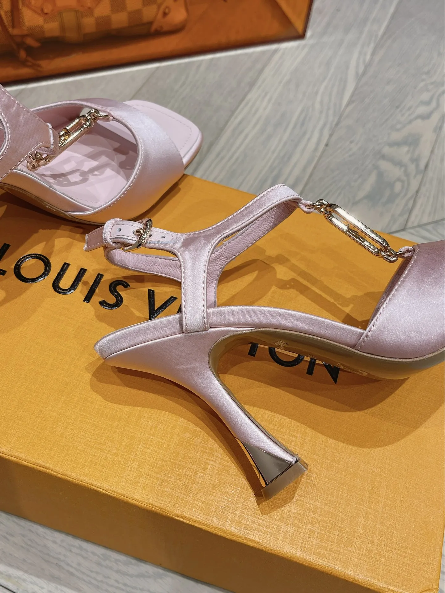 New Fashion Ladies Loafers