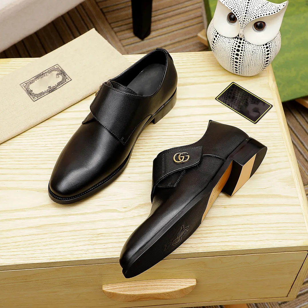 Black Classic Casual Men's Fashion Dress Shoes
