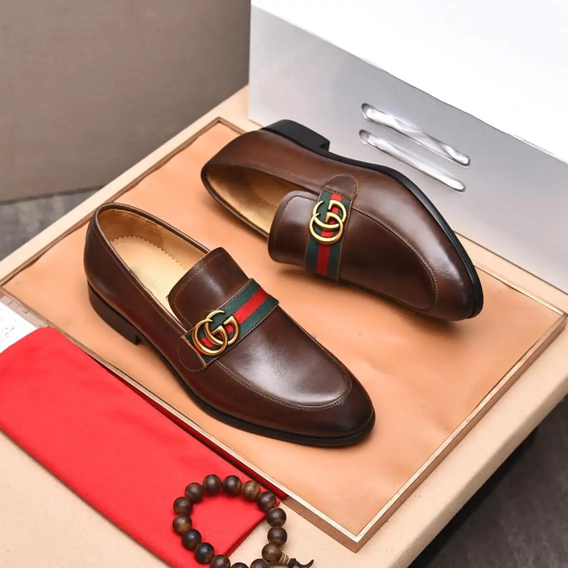 Classic Fashion Loafers Versatile Leather Shoes