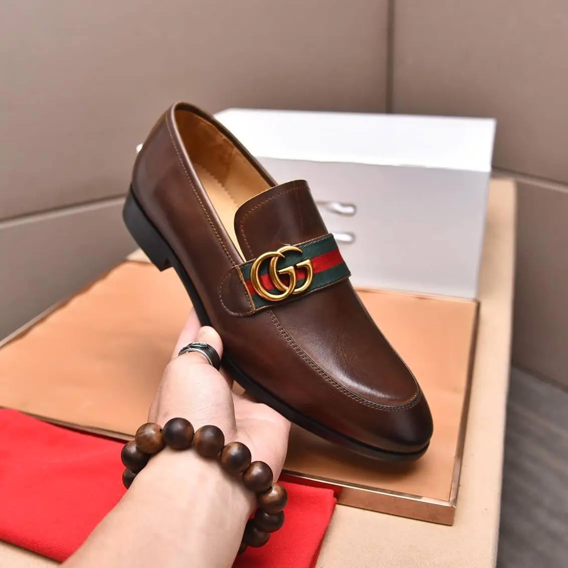 Classic Fashion Loafers Versatile Leather Shoes