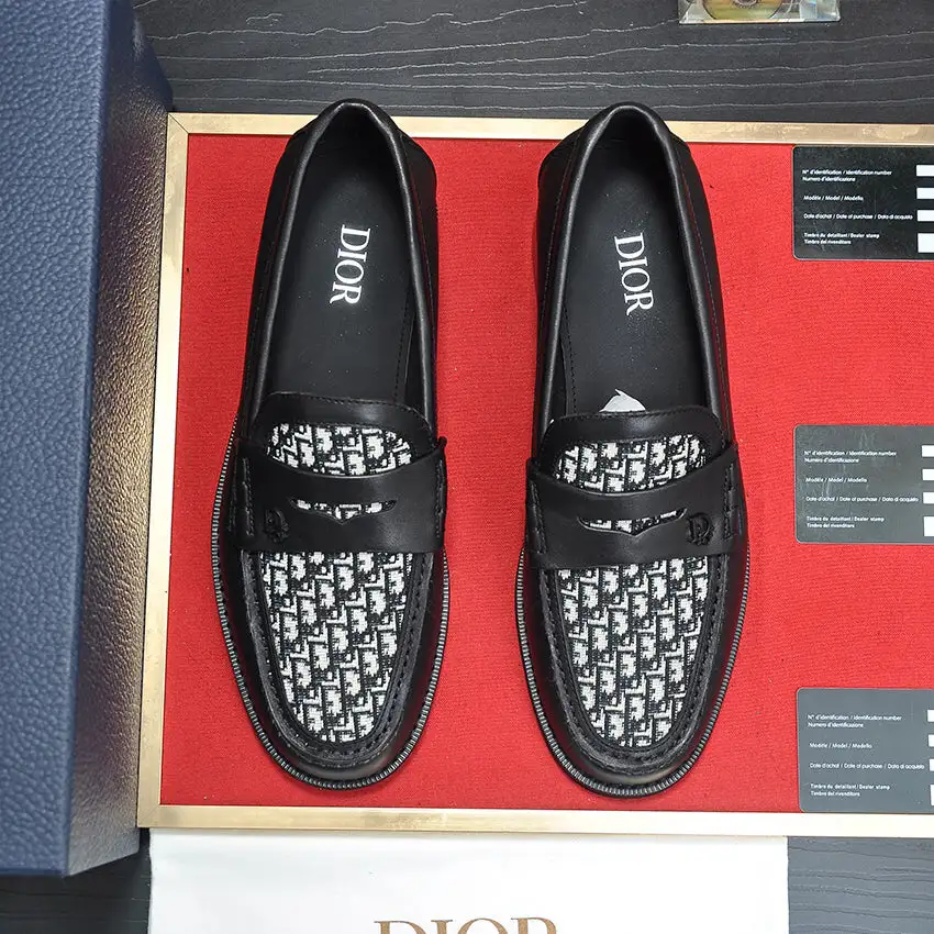 New Old Flower Men's Loafers