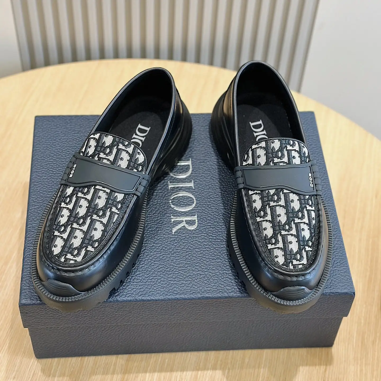 New Old Flower Men's Loafers