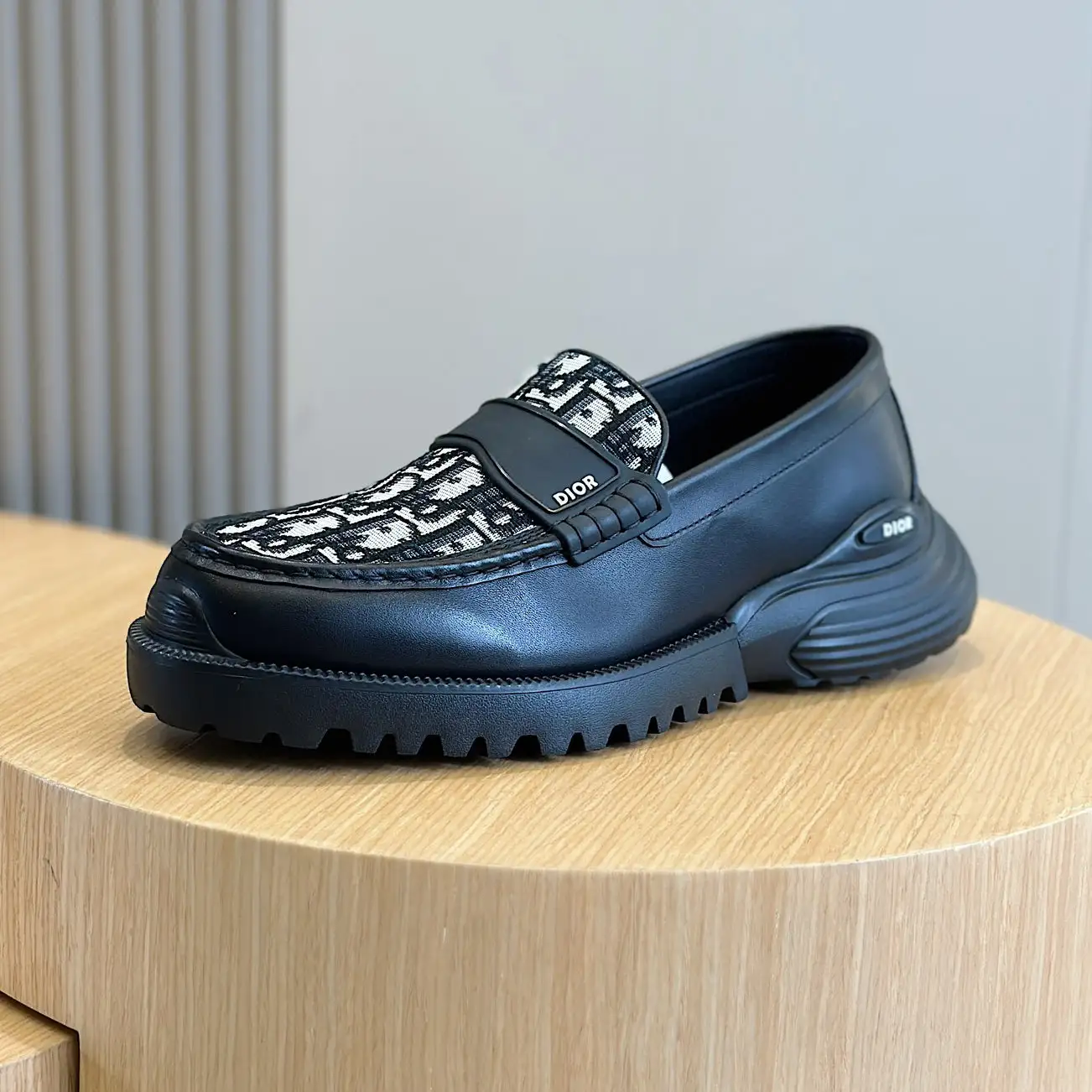 New Old Flower Men's Loafers