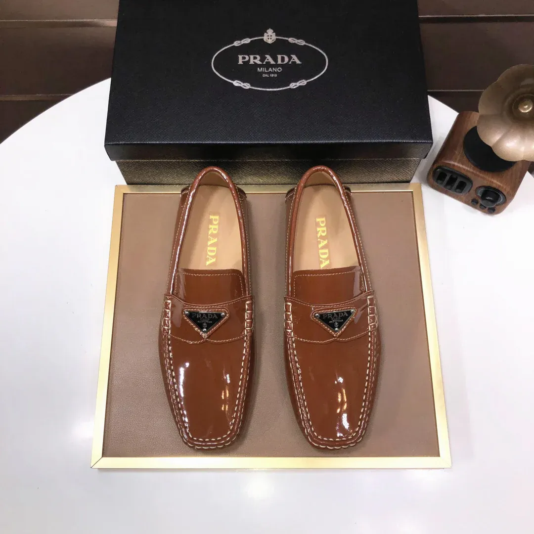 men's fashion and versatile loafers