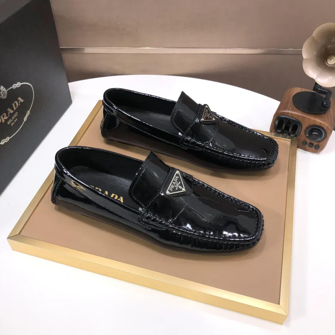 men's fashion and versatile loafers