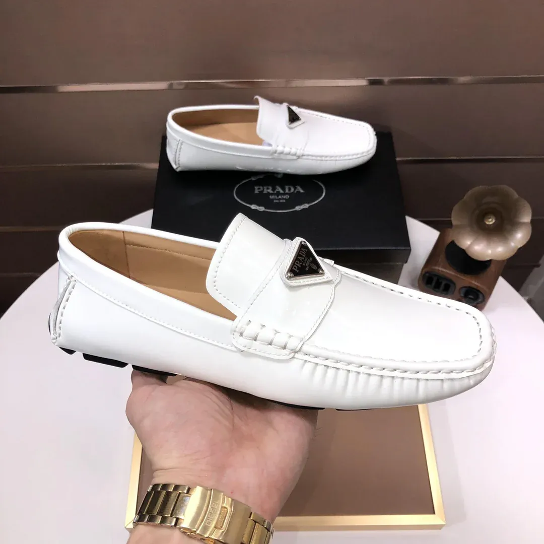 men's fashion and versatile loafers