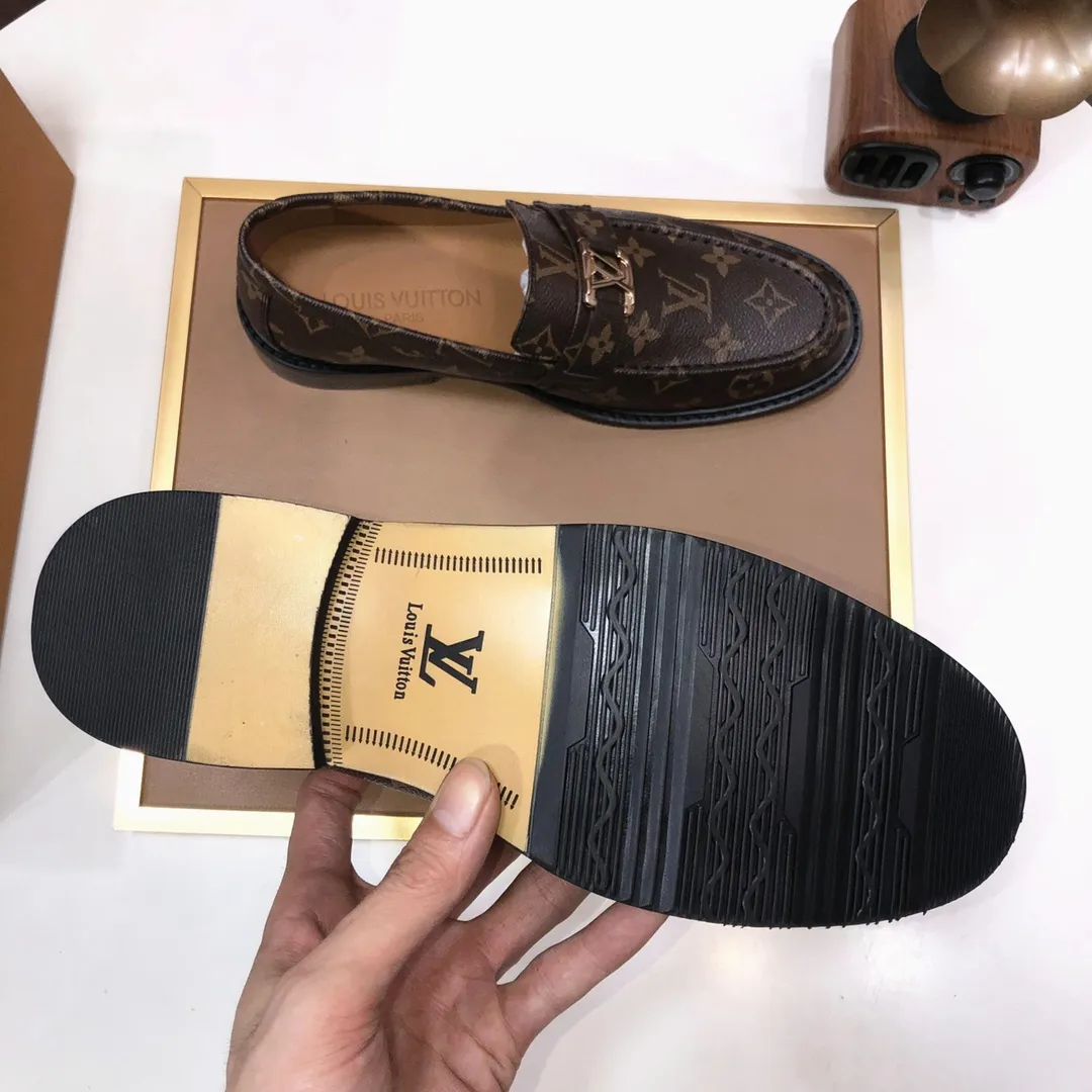 Luxury Men's Classic Slip On Shoes