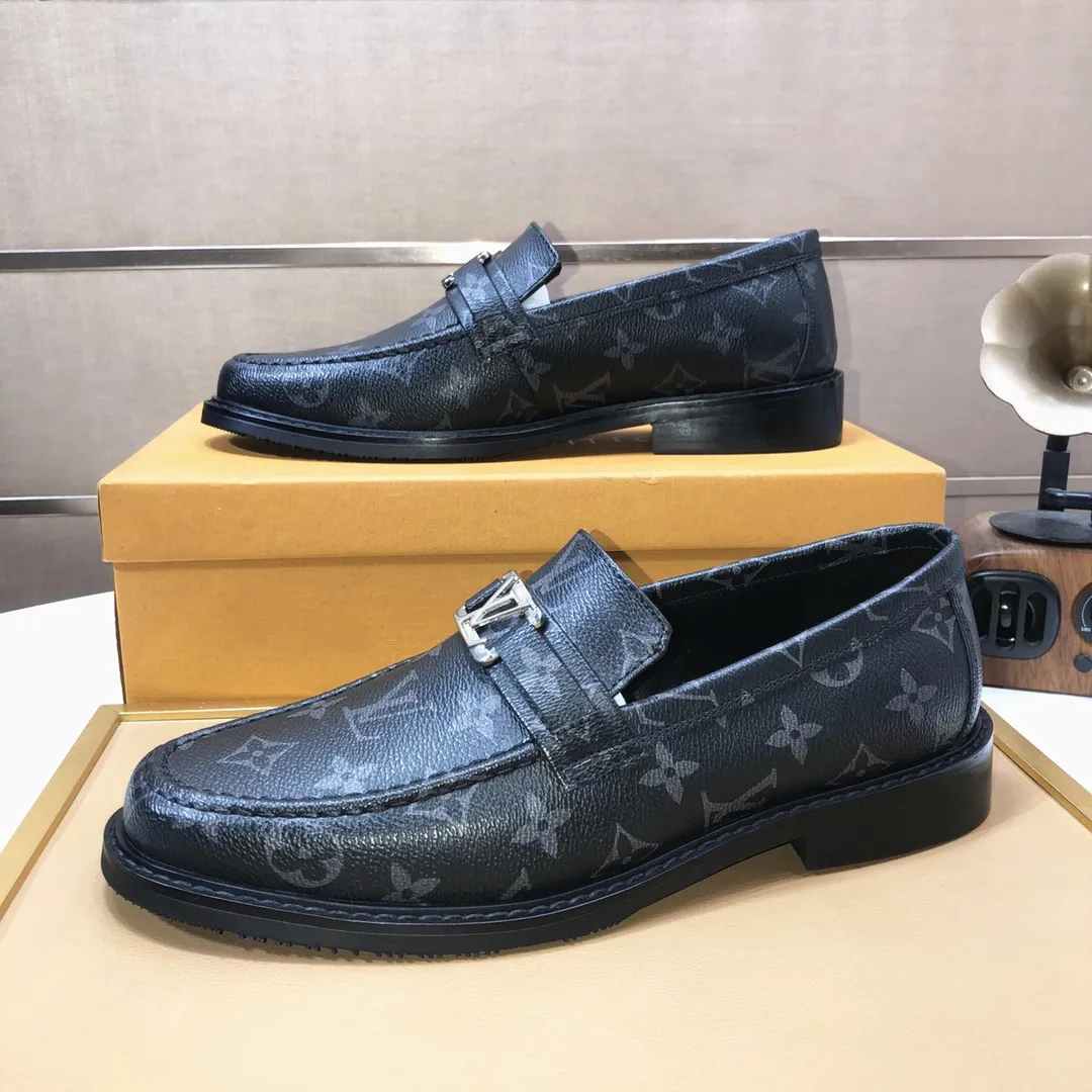 Luxury Men's Classic Slip On Shoes