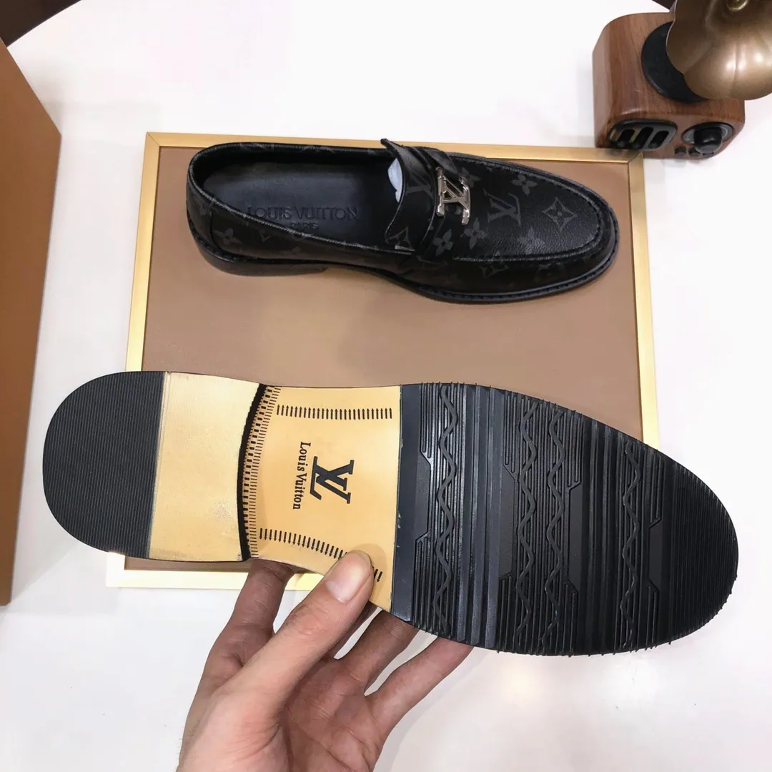 Luxury Men's Classic Slip On Shoes
