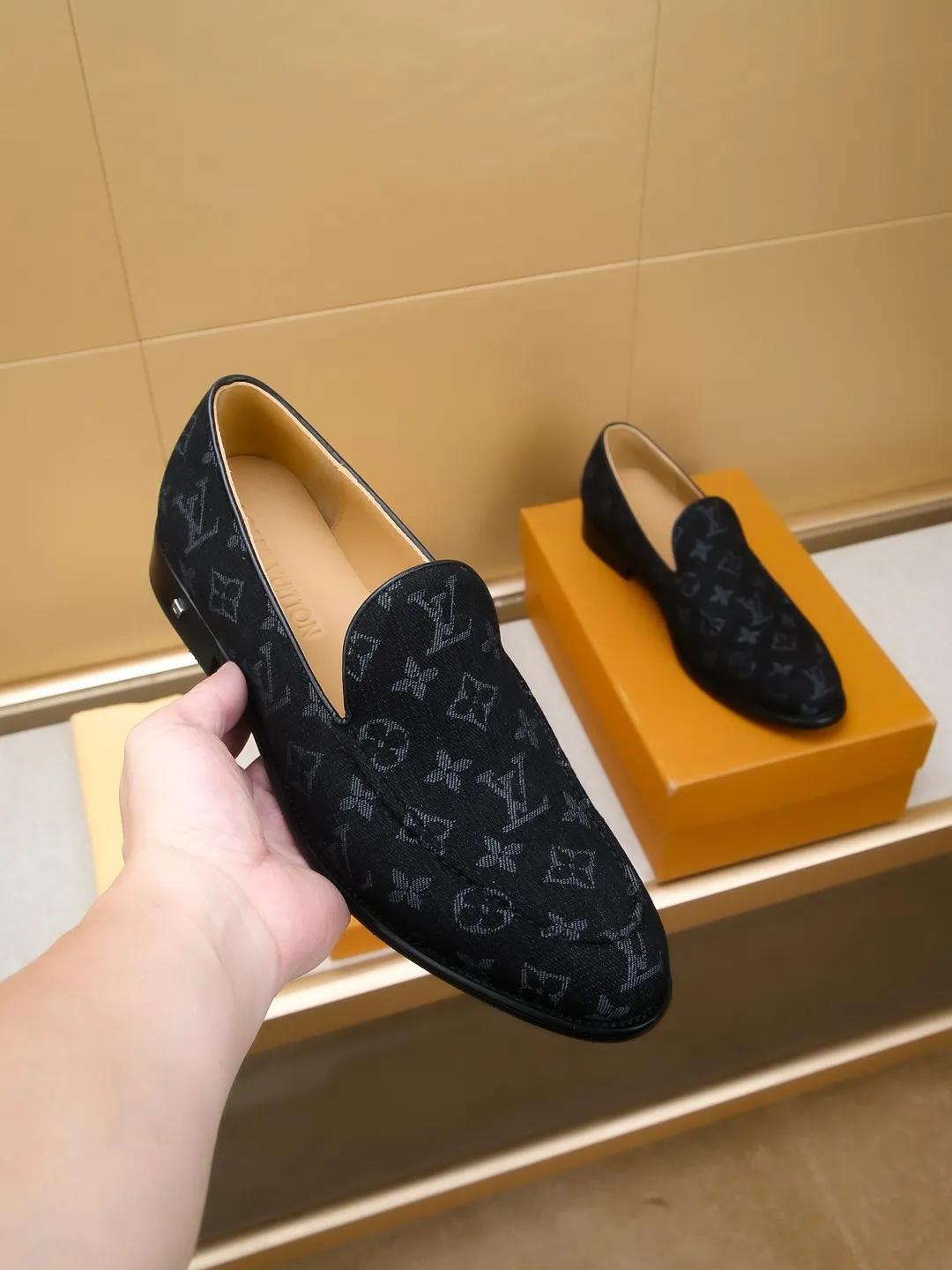 Luxury Men's Classic Slip On Shoes