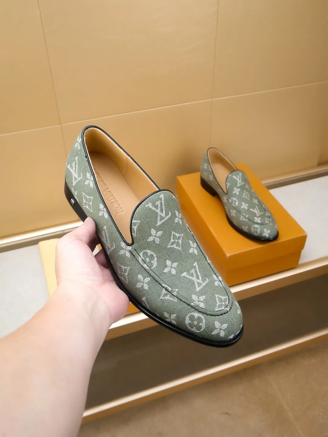 Luxury Men's Classic Slip On Shoes