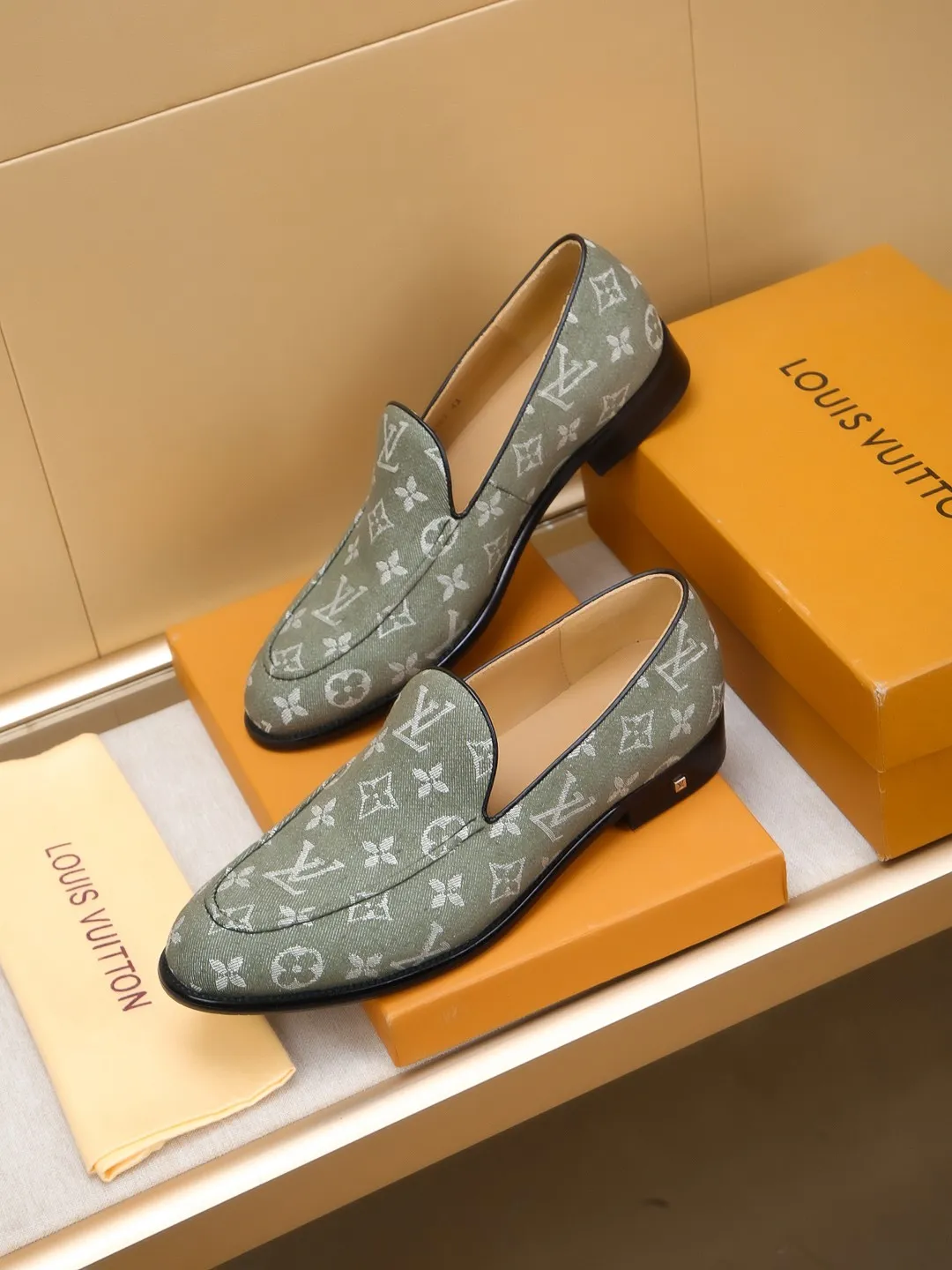 Luxury Men's Classic Slip On Shoes