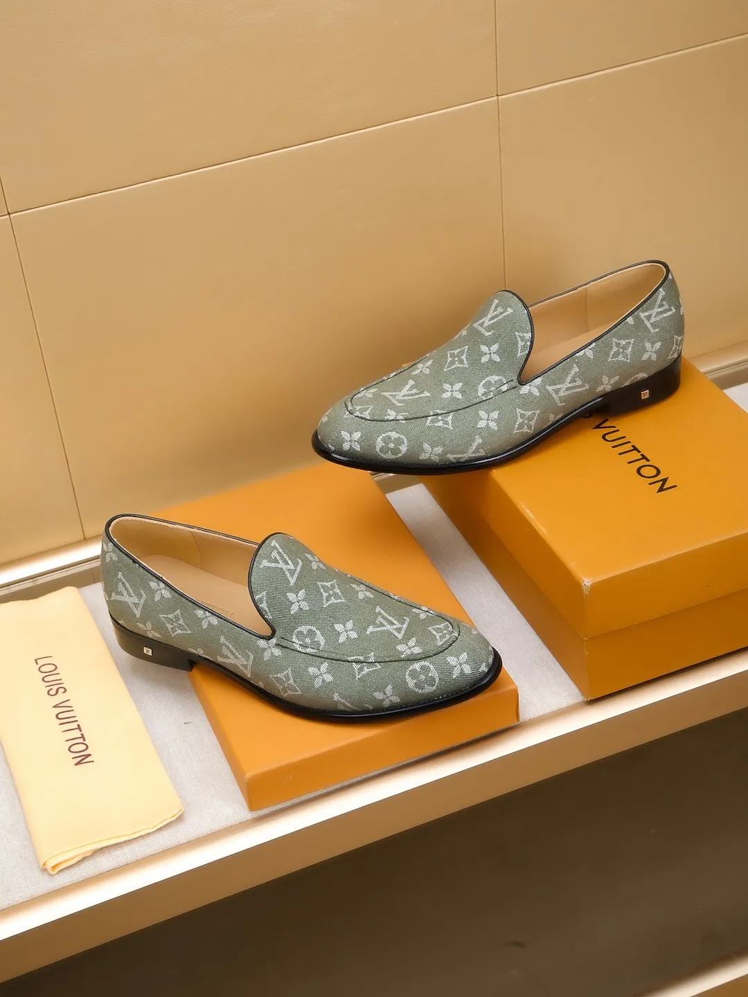 Luxury Men's Classic Slip On Shoes