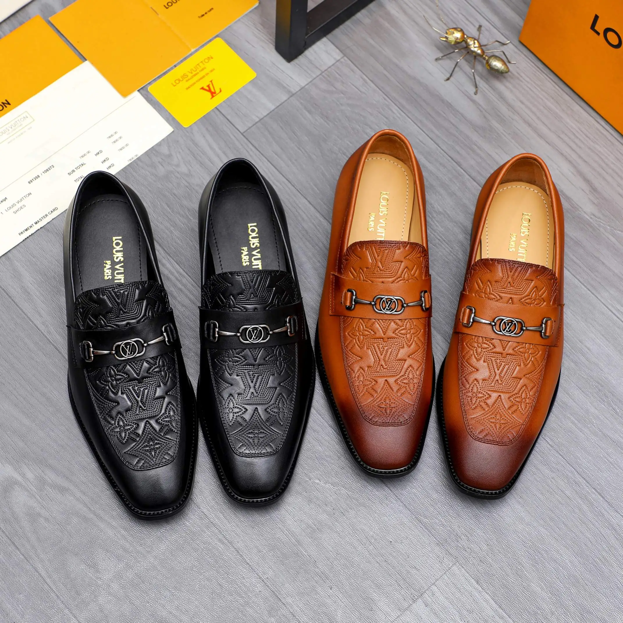 Business formal shoes
