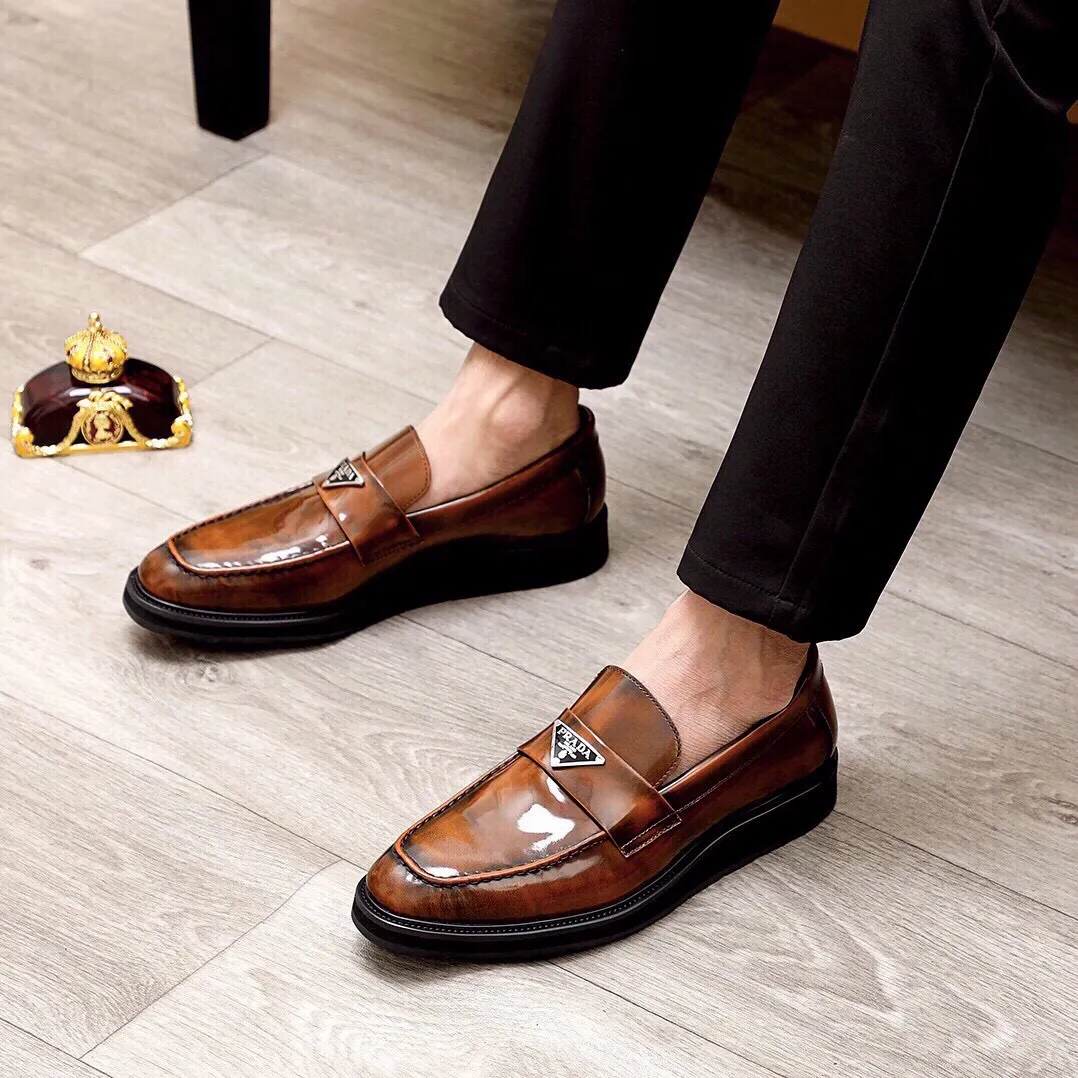 Business formal shoes