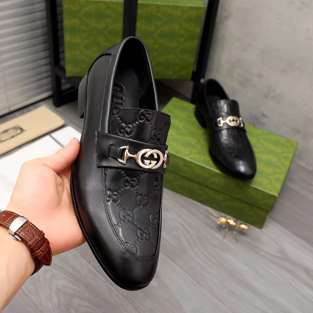 Black casual handmade men's formal fashion loafers