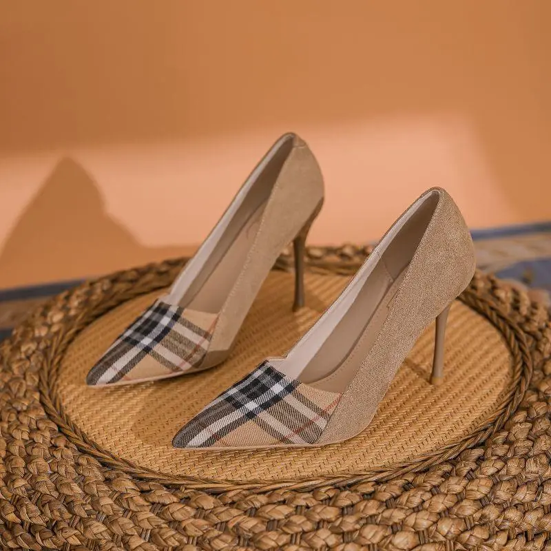 New Fashion Versatile High Heels