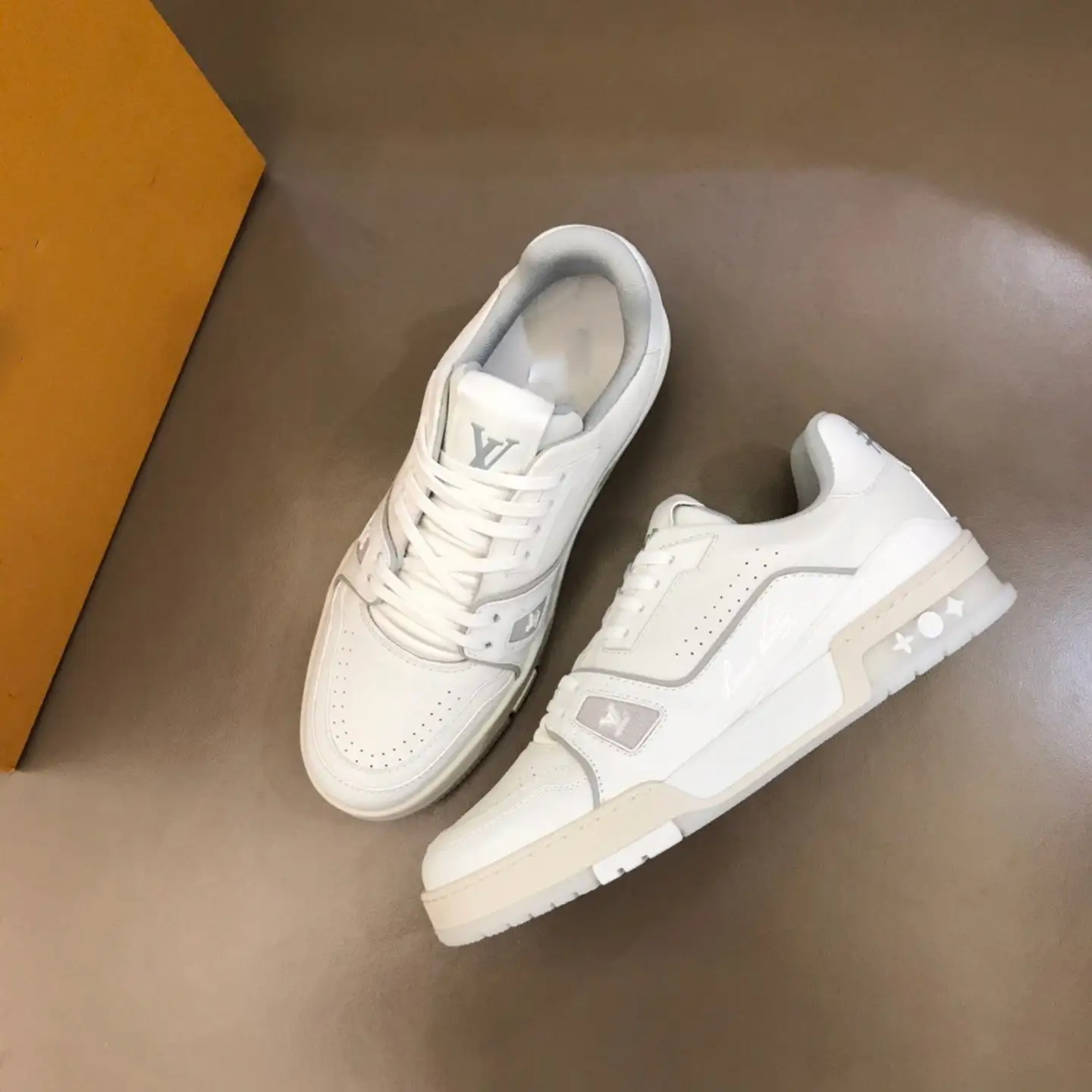 New Fashion Low Top Shoes White All-match Sneakers