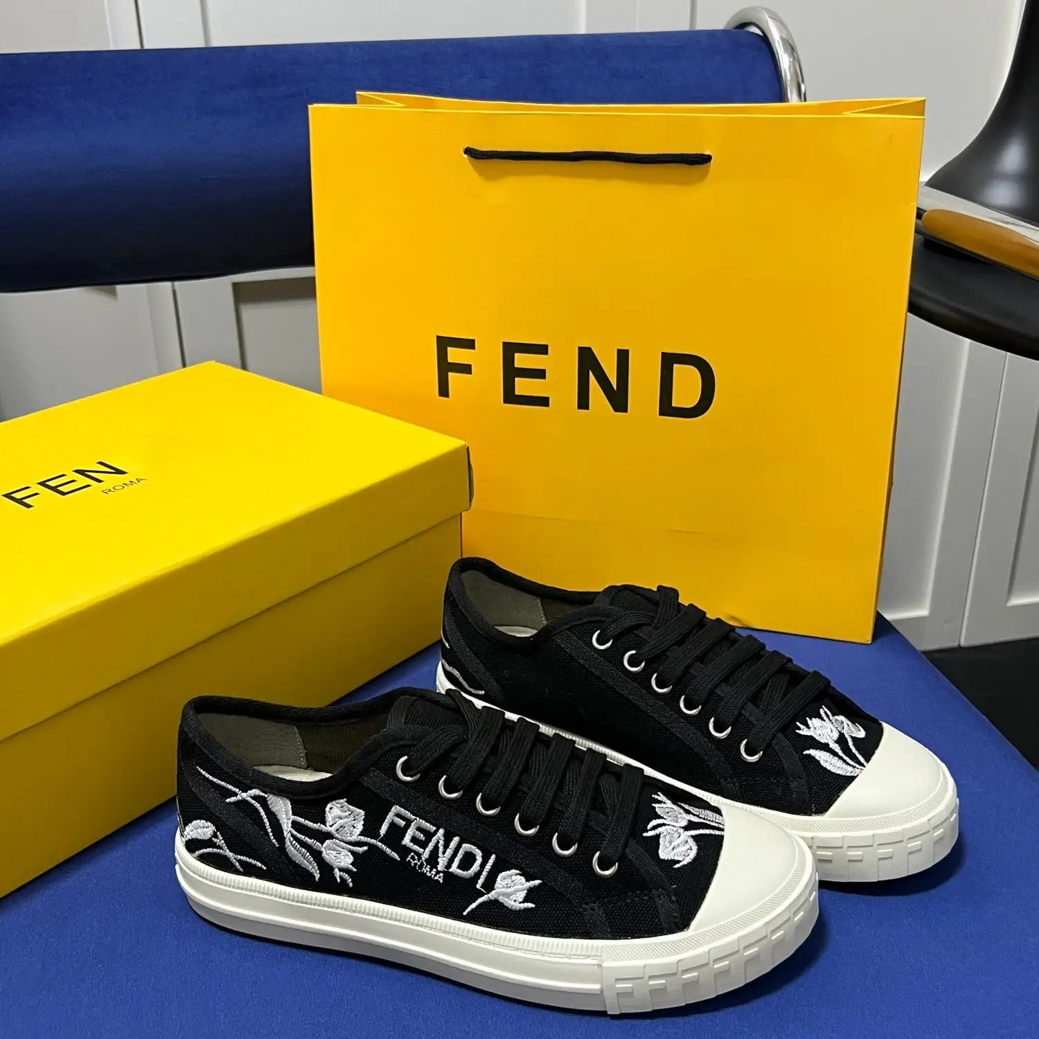 New women's all-match sports shoes