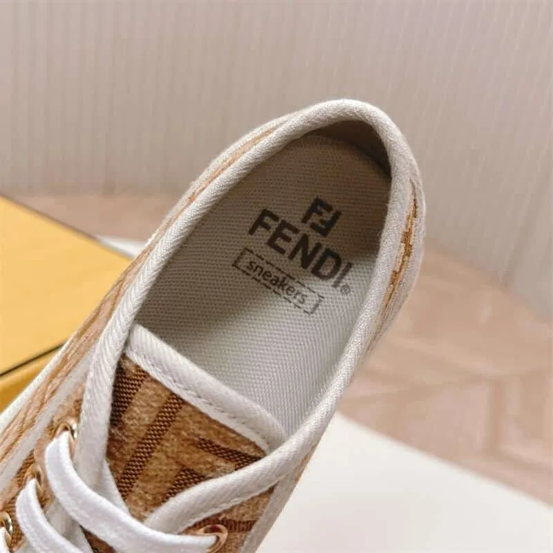 Women Domino Fabric Casual Style Sneaker