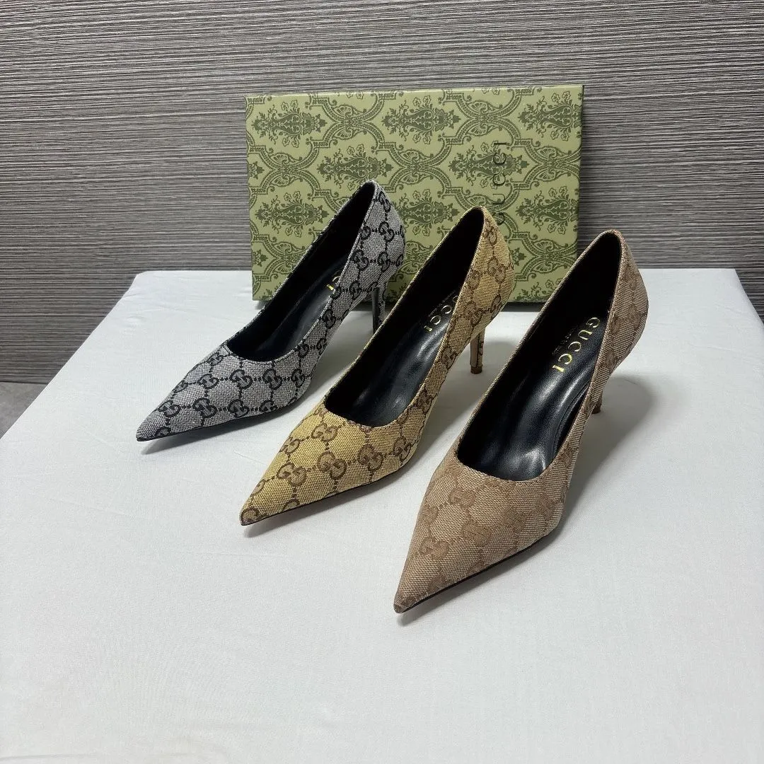 25 Ladies New Fashion Stylish Point-Toe Pumps