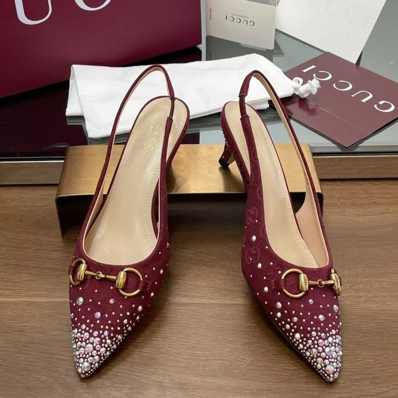 25 Women Pumps Diamond Decoration Slingback