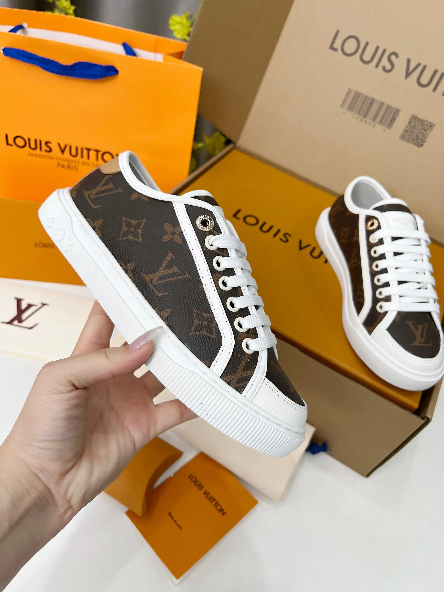 2025 Spring and Summer Multicolor Print Ladies Casual Shoes