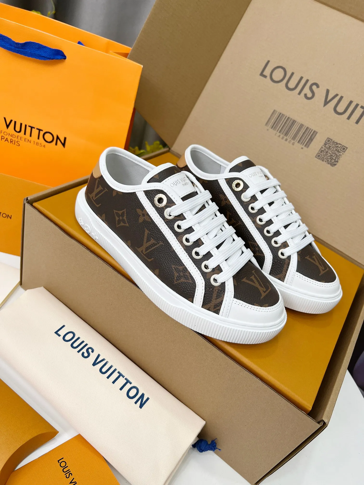 2025 Spring and Summer Multicolor Print Ladies Casual Shoes