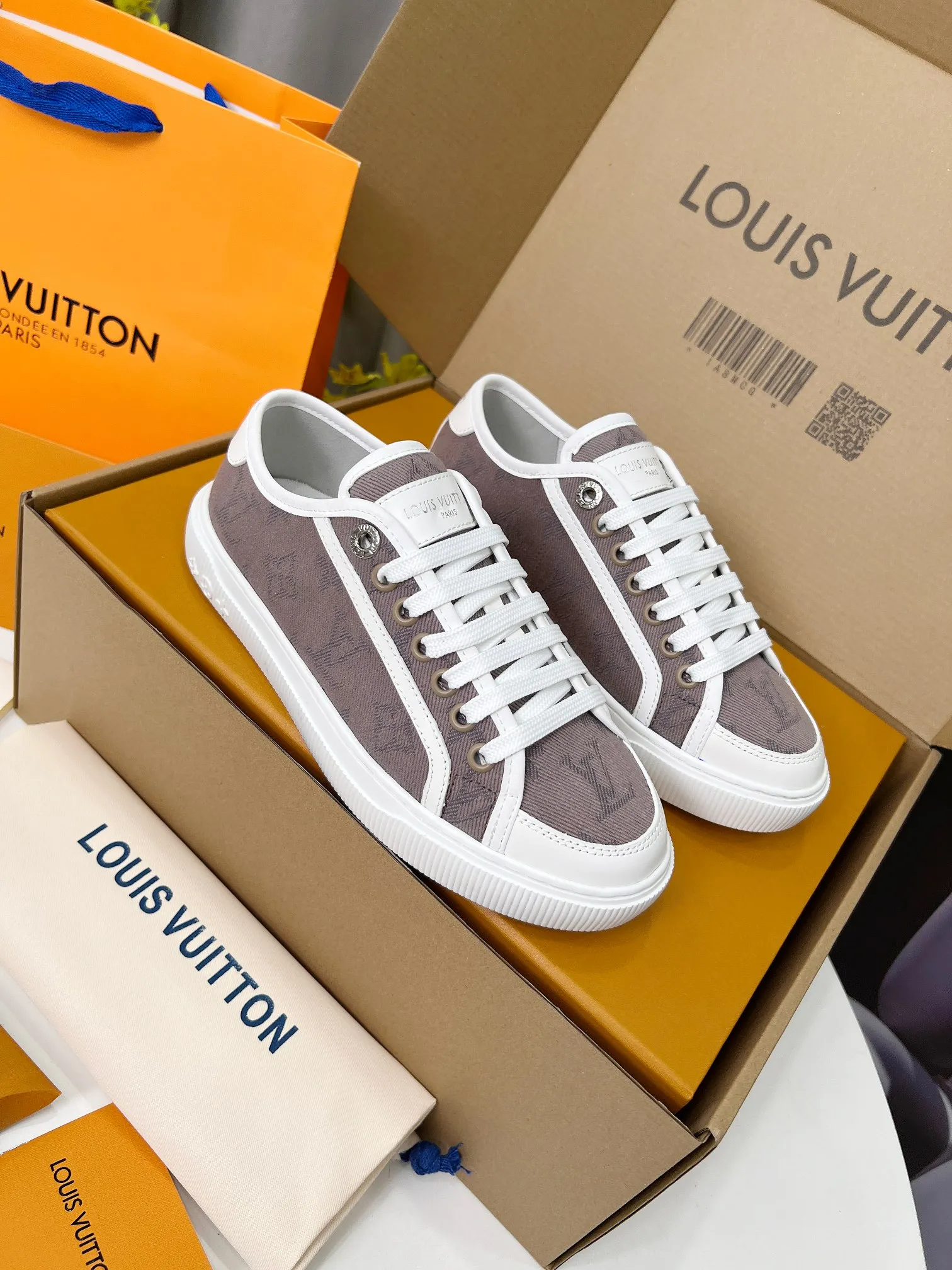 2025 Spring and Summer Multicolor Print Ladies Casual Shoes