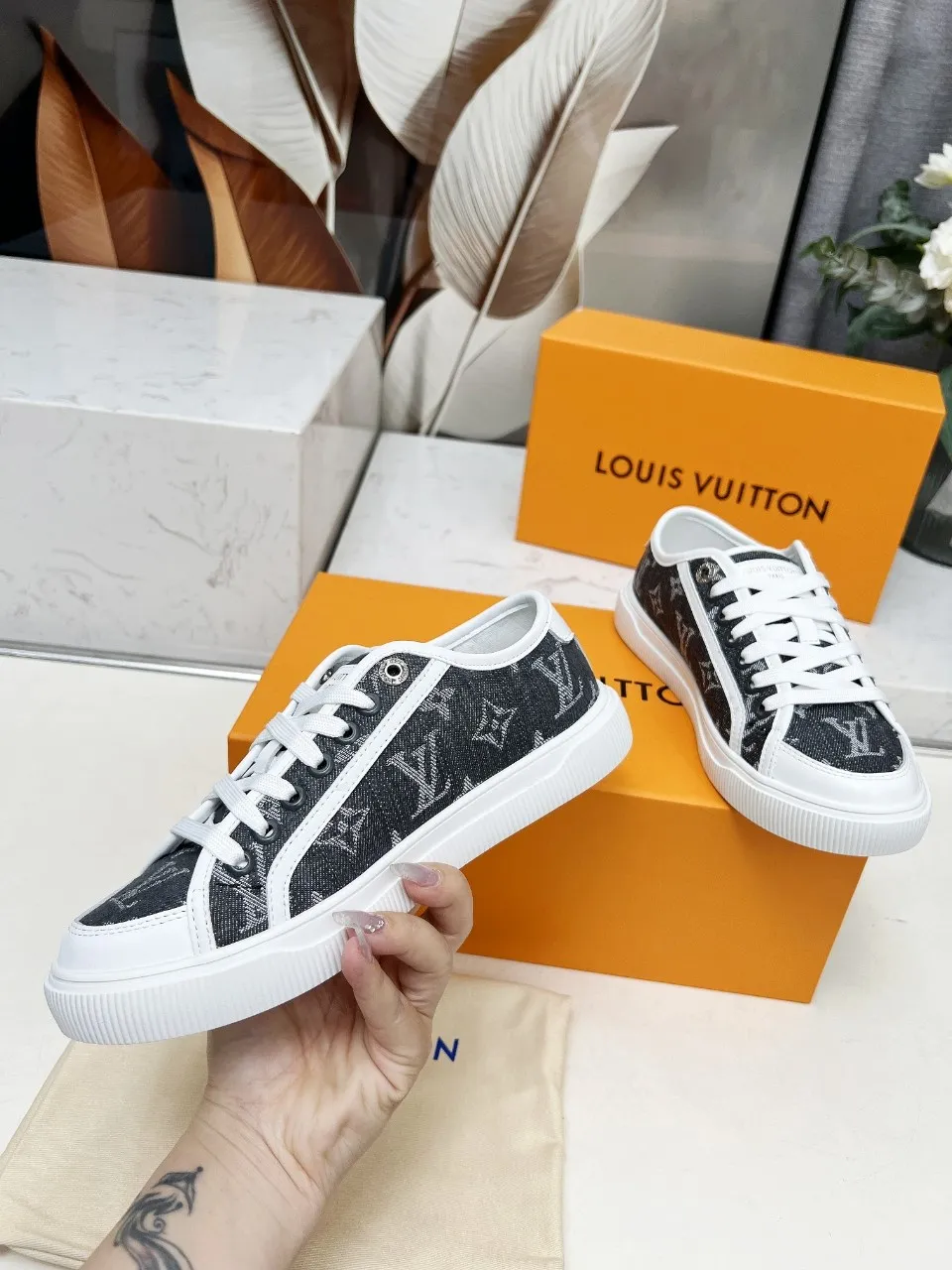 2025 Spring and Summer Multicolor Print Ladies Casual Shoes