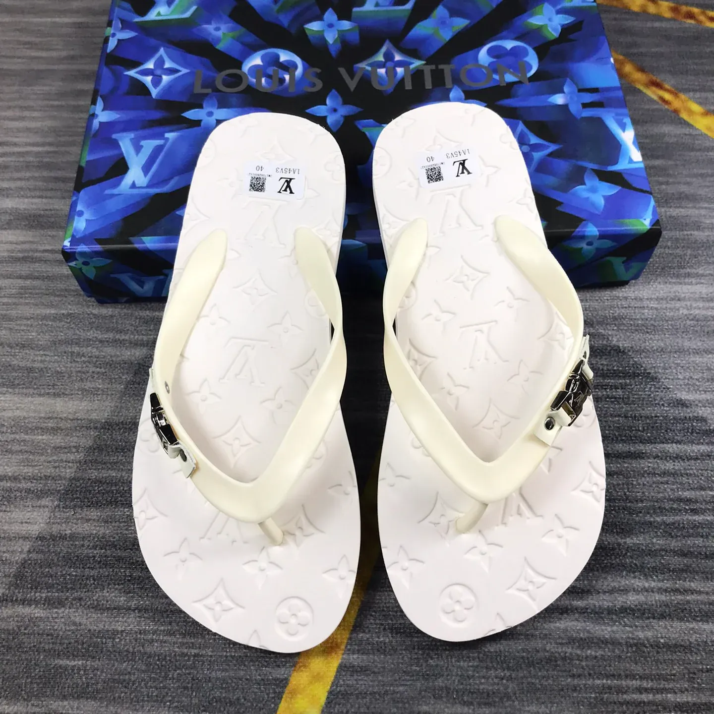 Men's New fashion sandals flip flops