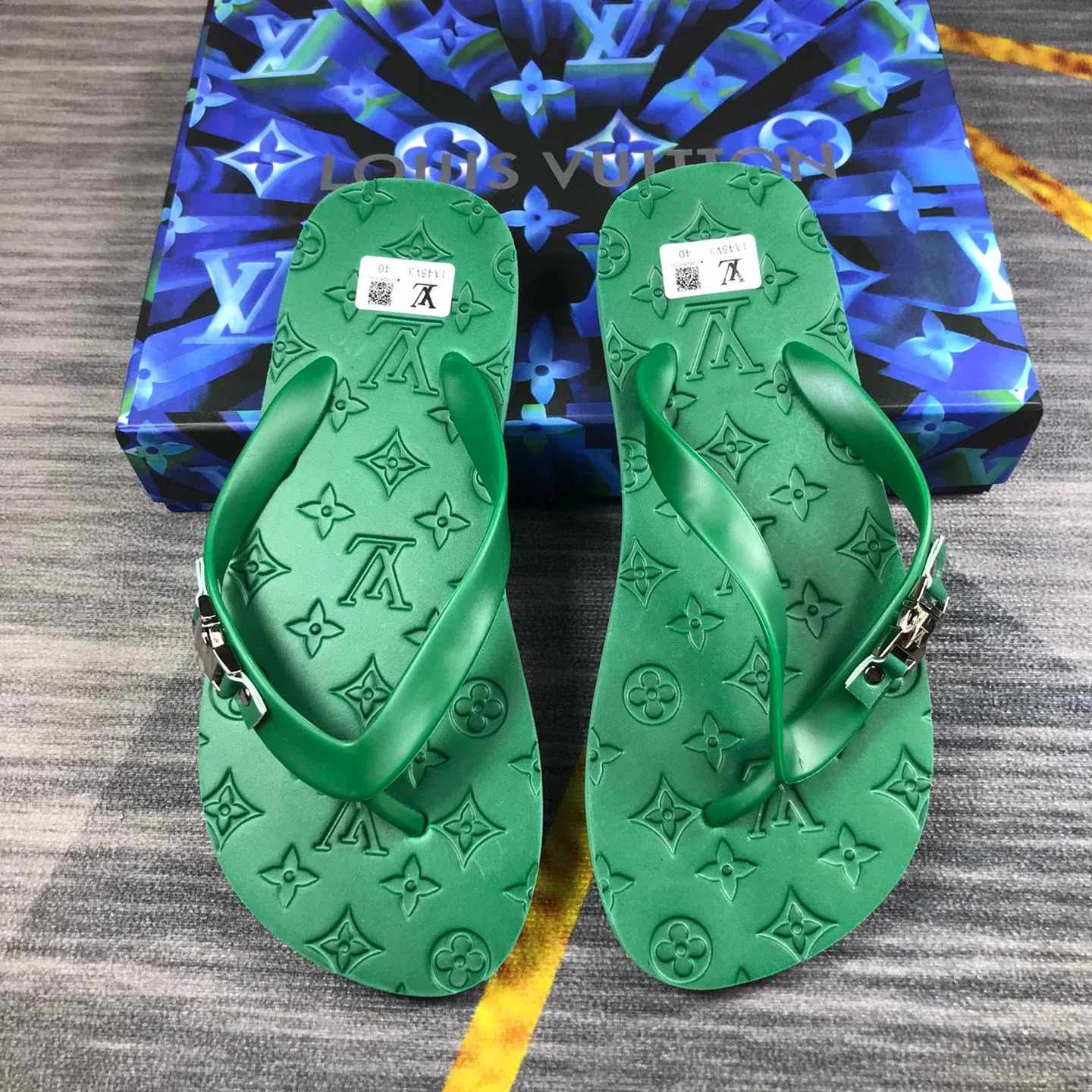 Men's New fashion sandals flip flops