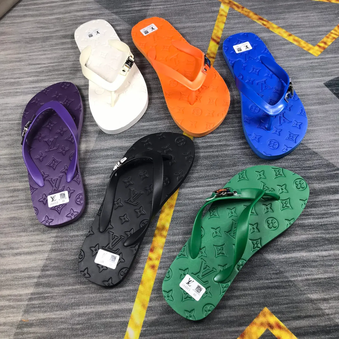 Men's New fashion sandals flip flops