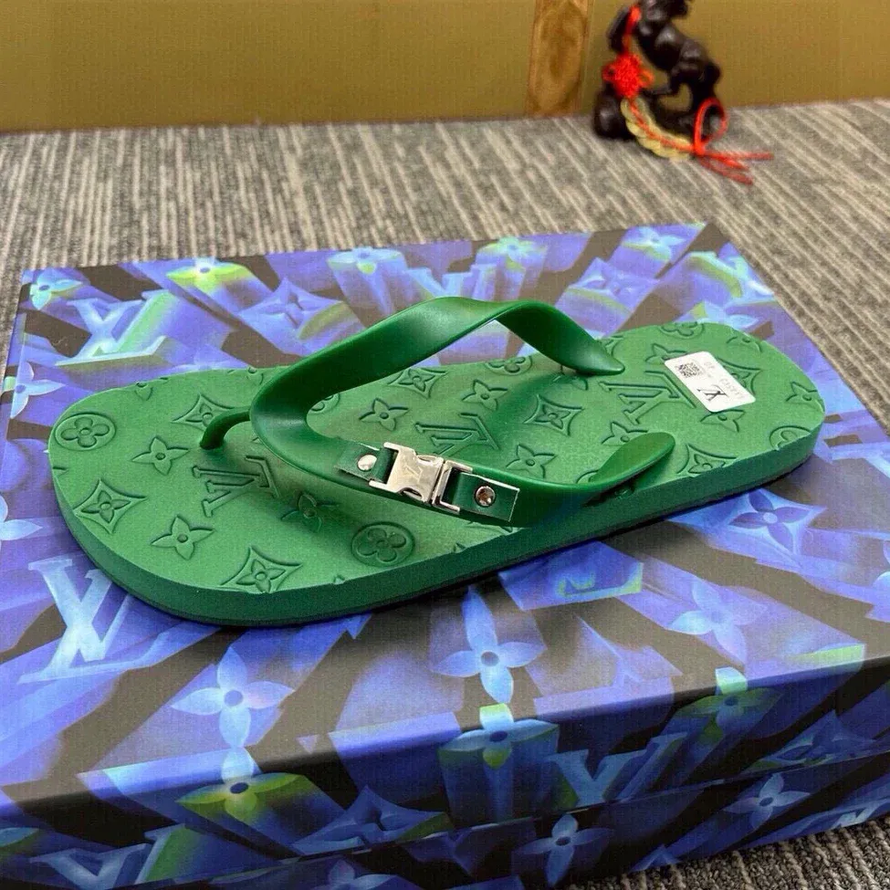 Men's New fashion sandals flip flops