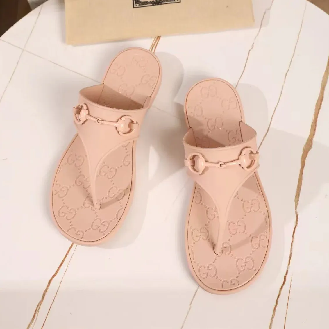 Women's New fashion sandals flip flops