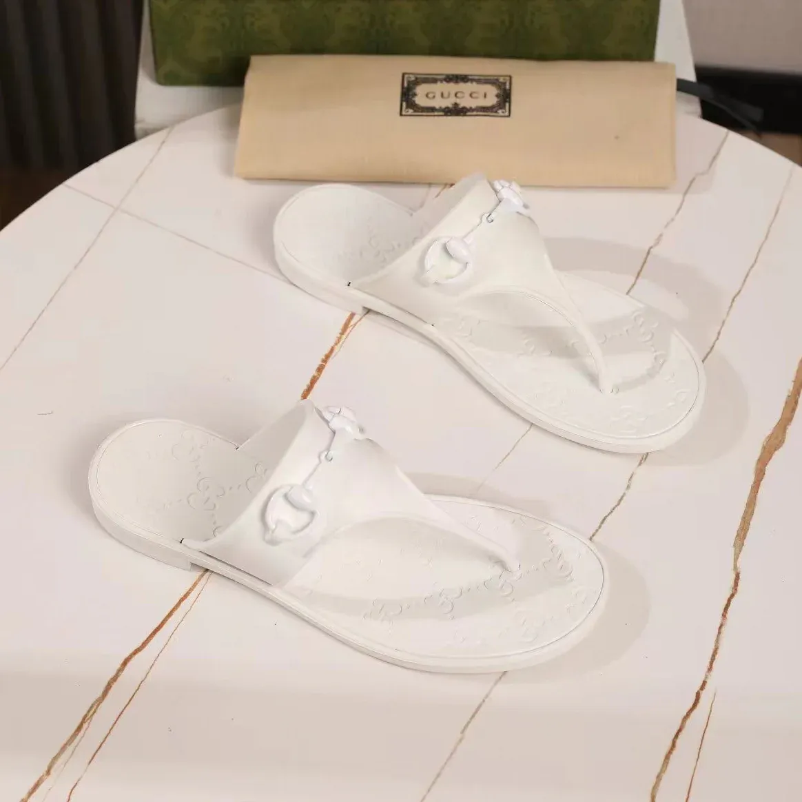 Women's New fashion sandals flip flops