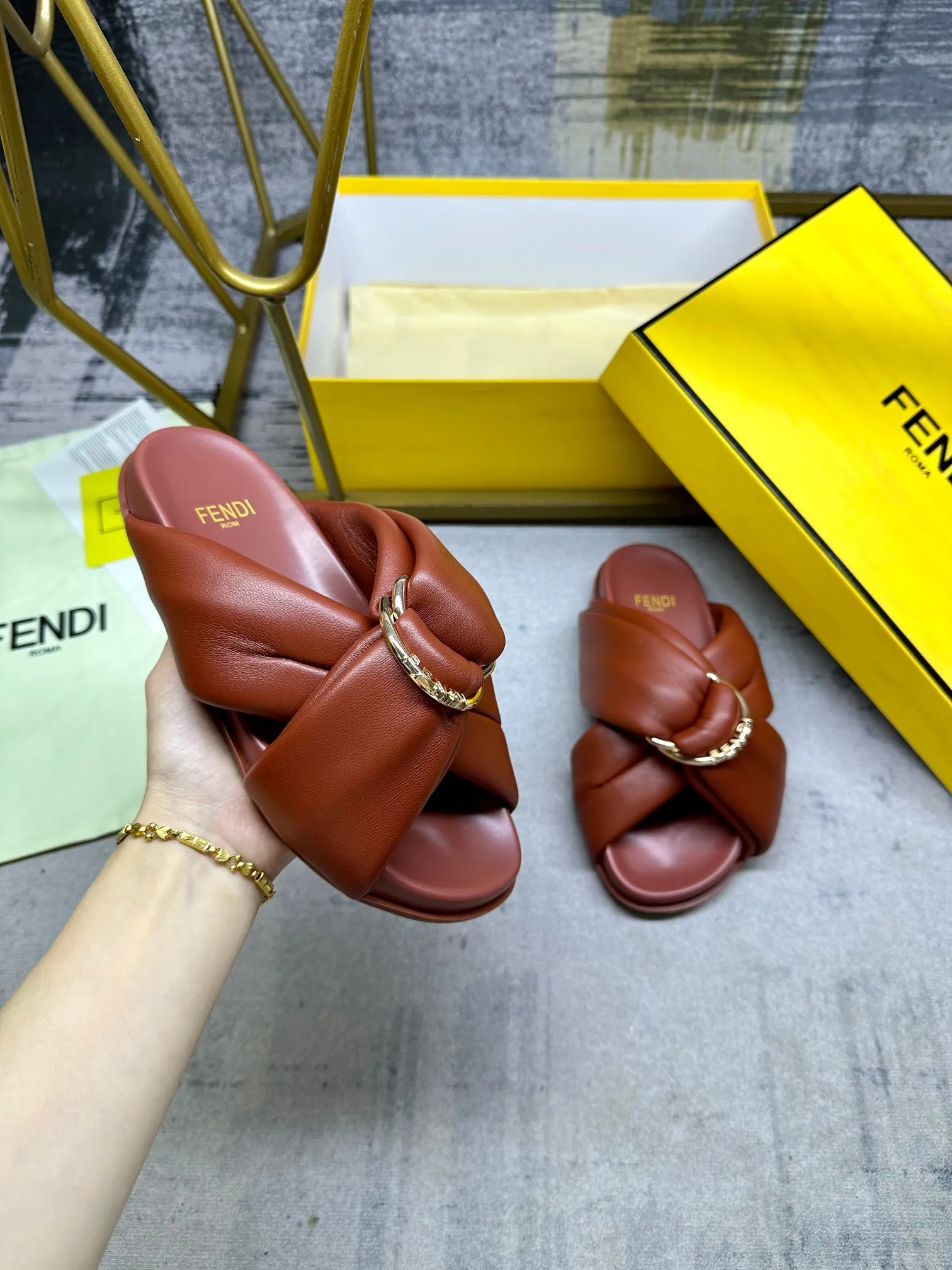 New Fashion Women's Slippers