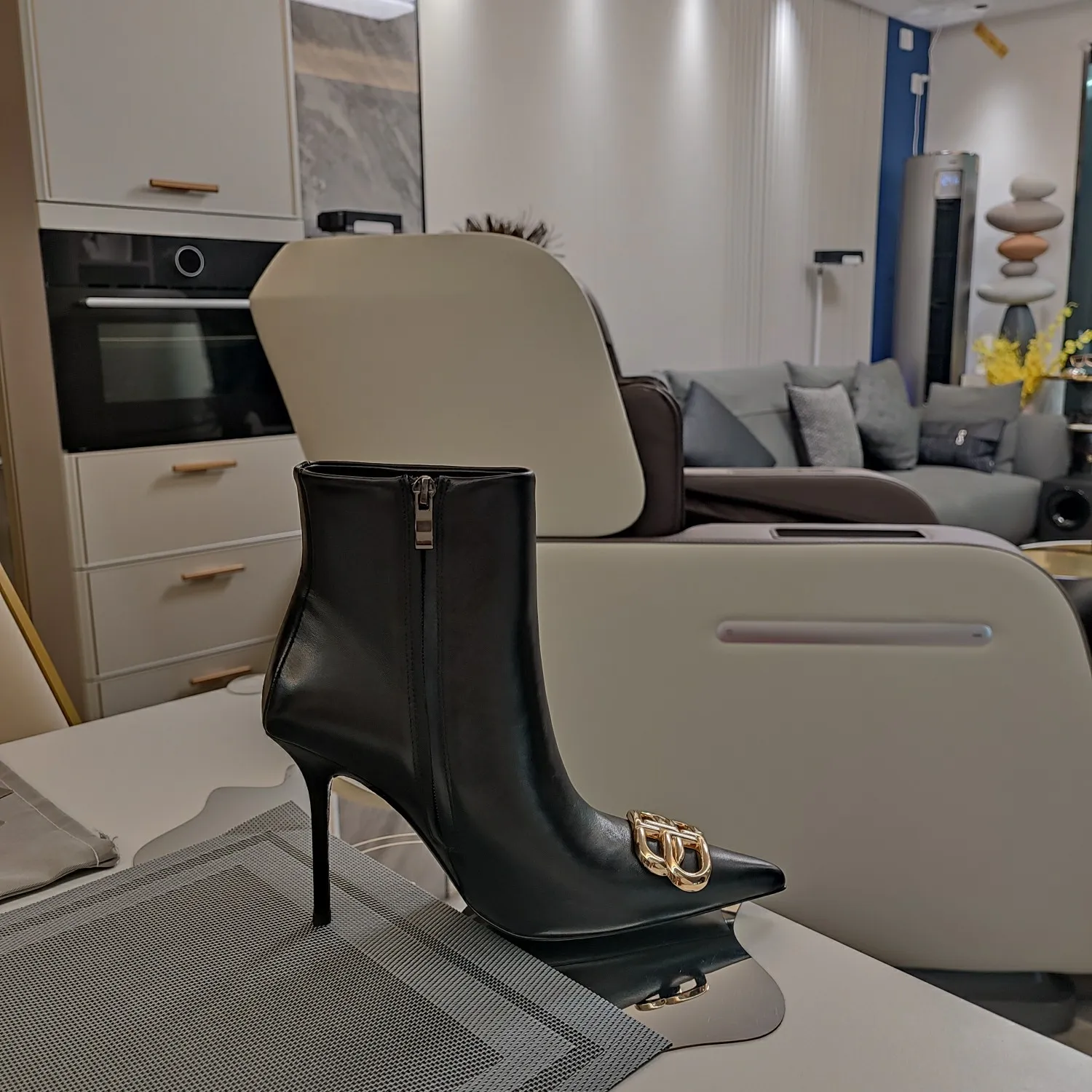 Vintage Metal BB Logo High Heel Boots