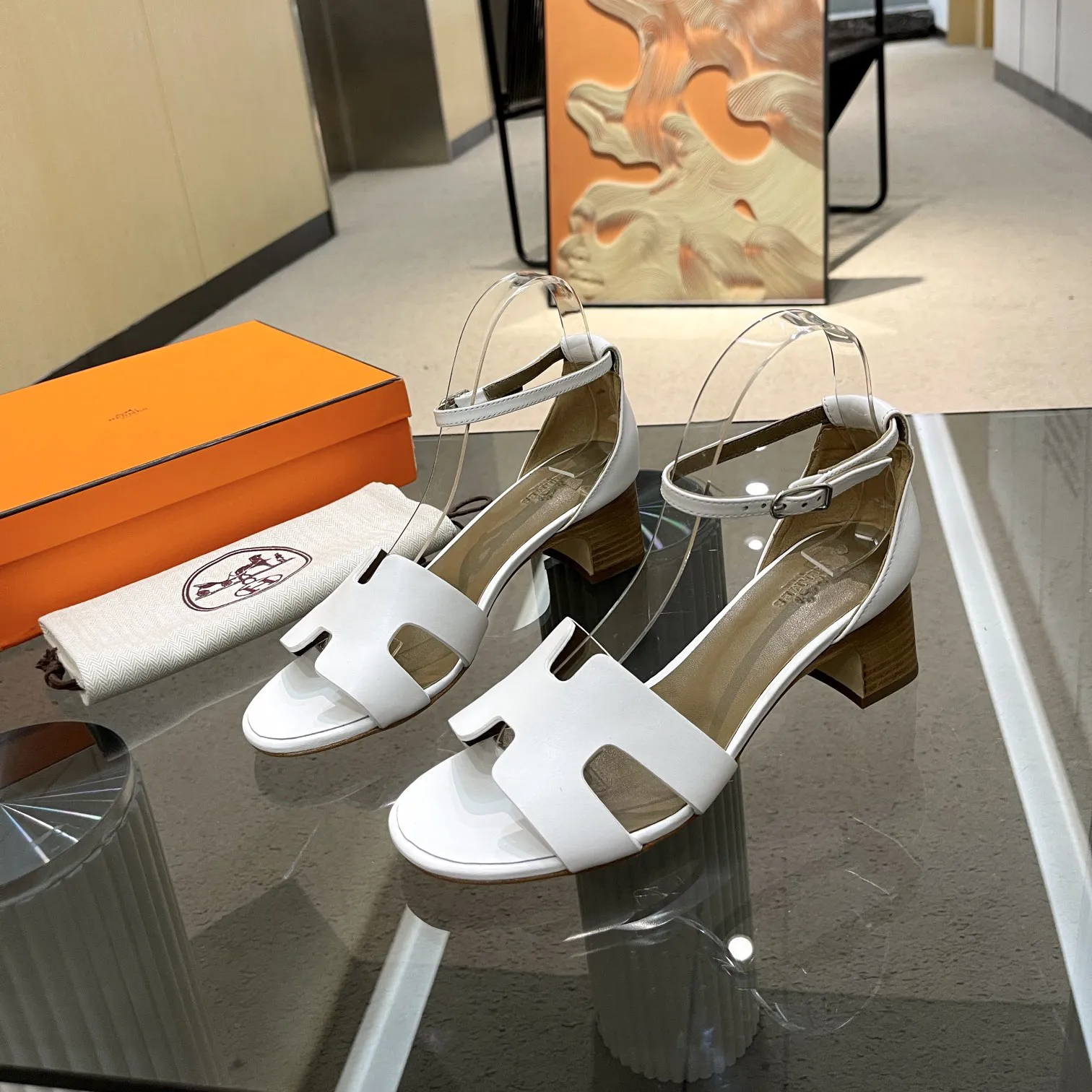 Fashionable round toe 5cm high heel sandals