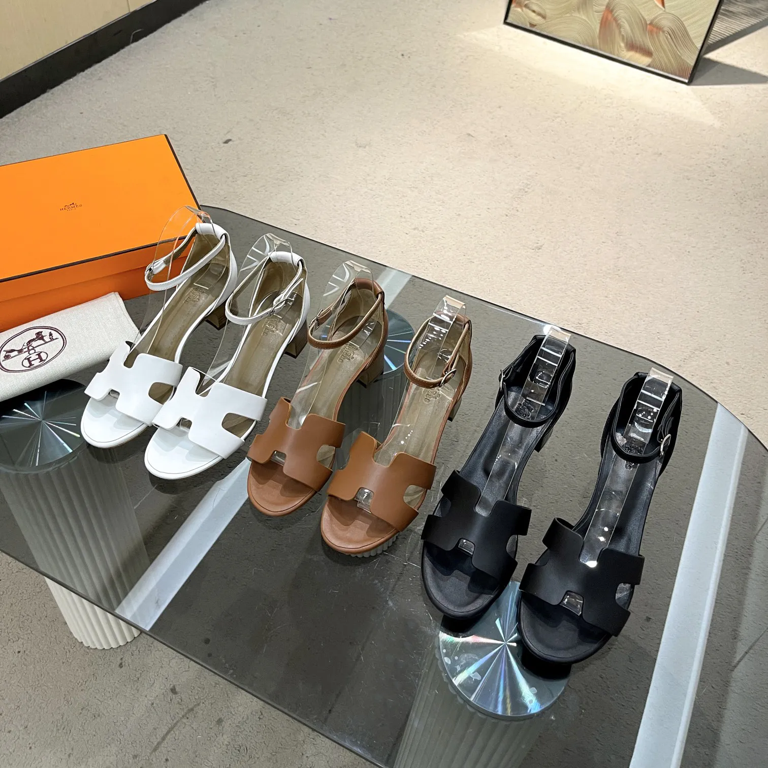 Fashionable round toe 5cm high heel sandals