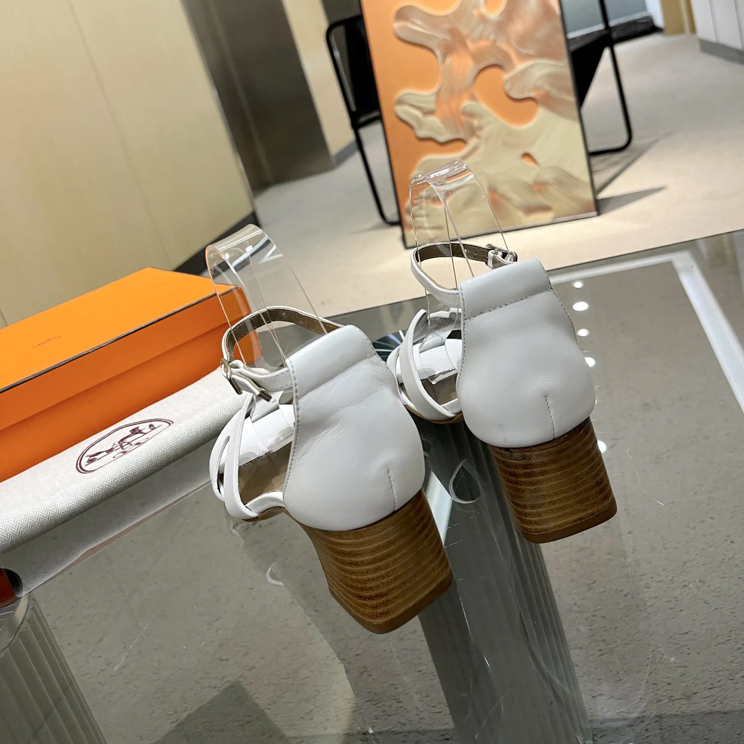 Fashionable round toe 5cm high heel sandals