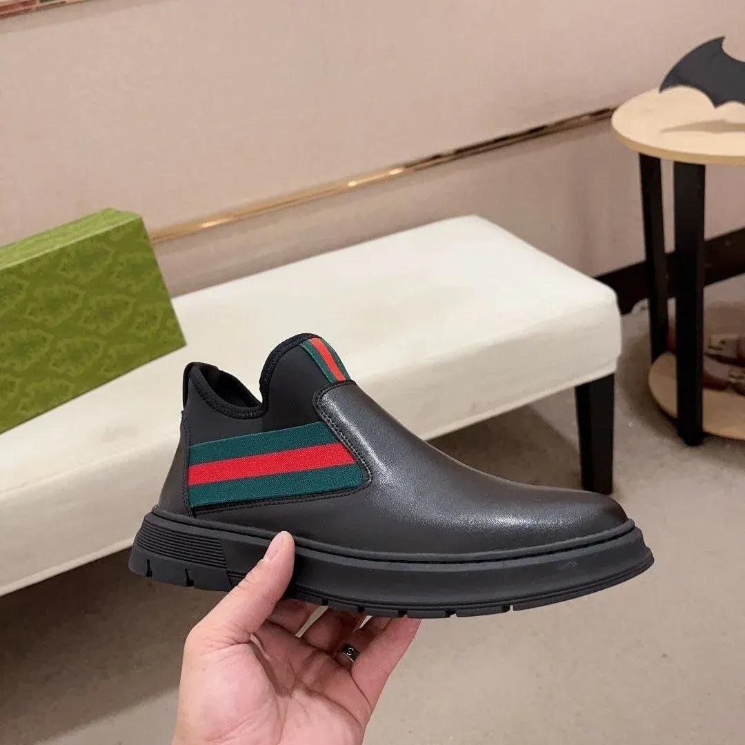 Autumn and winter new leather men's shoes Martin boots