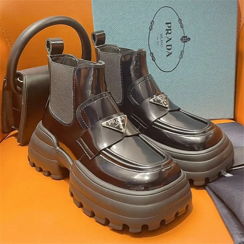 Classic Women Leather Ankle Boots