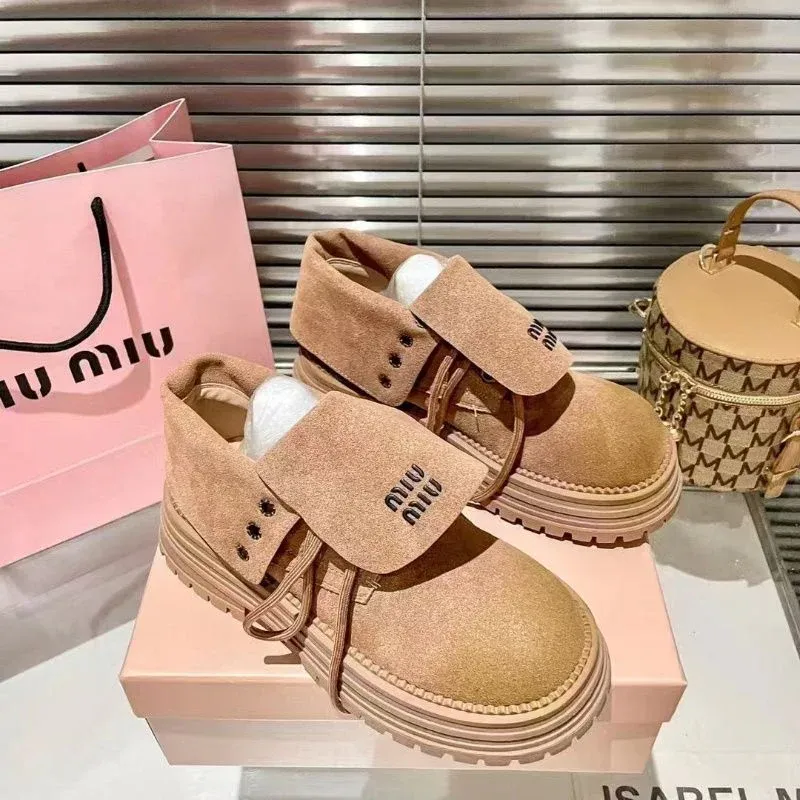 frosted genuine leather Martin boots