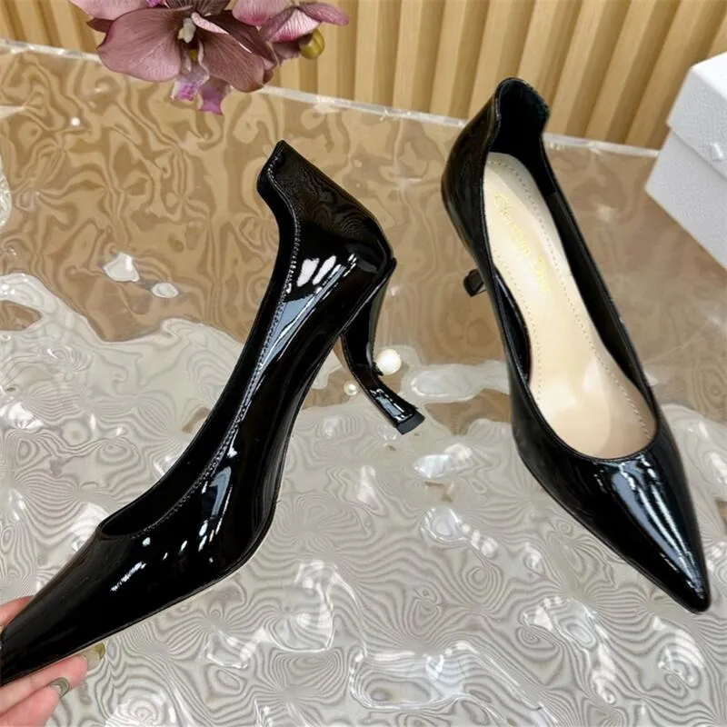 Ladies Leather High Heel Pointed Toe Pump