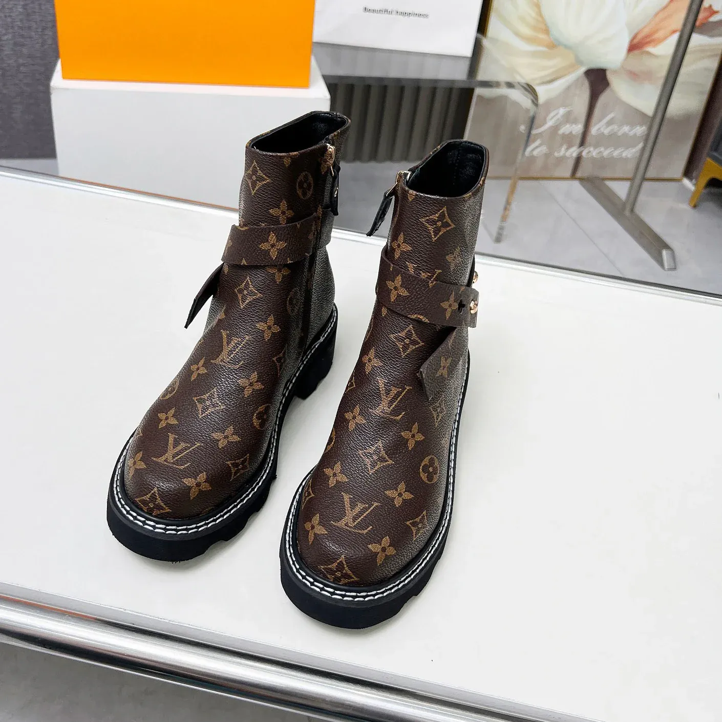 Women's Casual Fashion Leather Boots